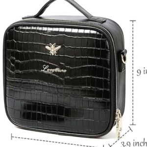 Lacattura travel cosmetic bag NWOT